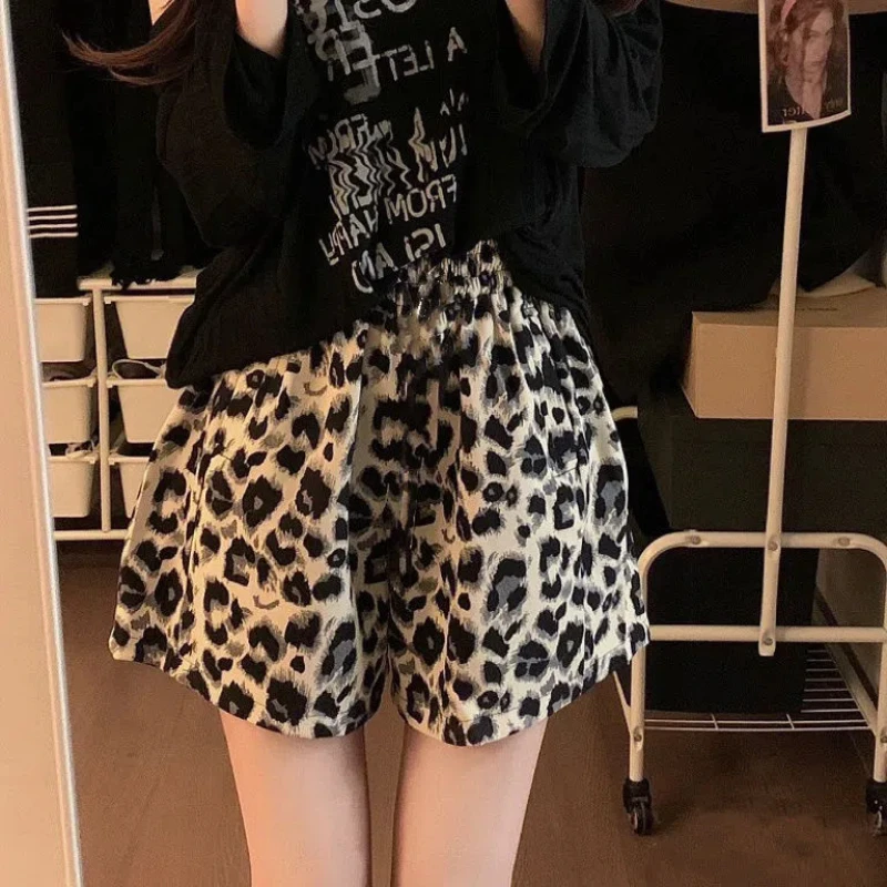 Leopard Print Casual Shorts for Women Summer Loose Thin Elastic Waist Trend A-line Wide Leg Hot Pants Fashion Vintage Clothing
