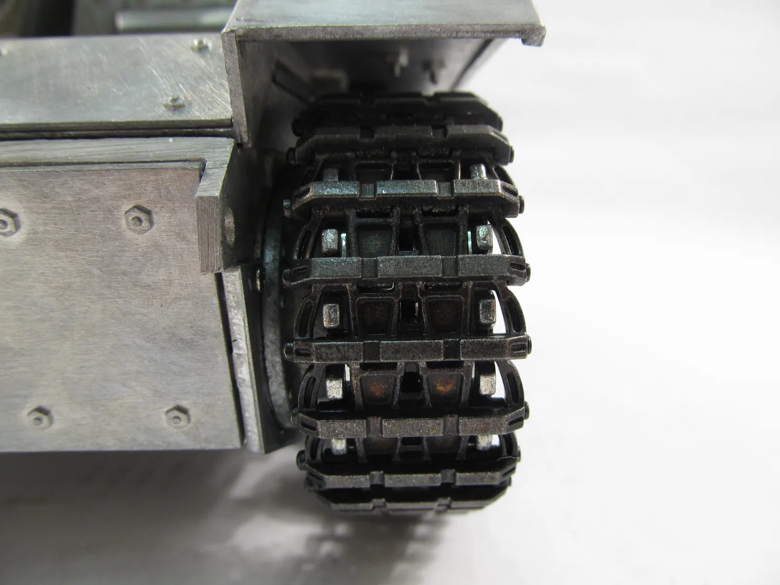 

Mato metal upgraded tracks set for 1:16 German Panzer III, Panzer IIIH, Stug III tank, parts