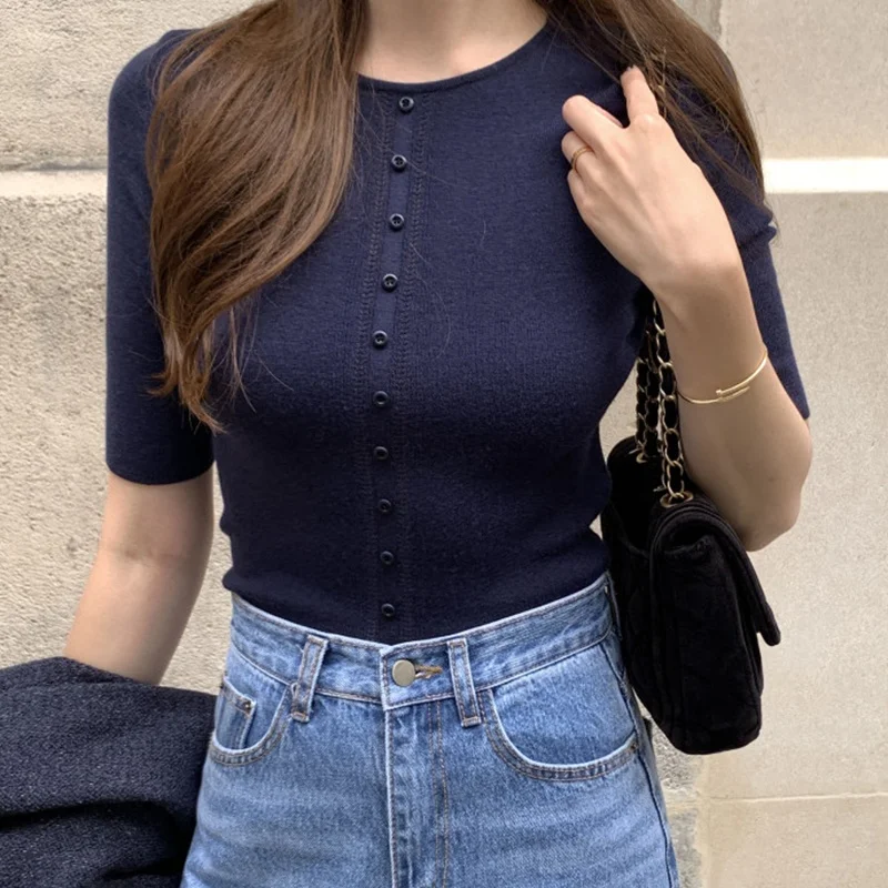 

Chic Autumn Korean Sle round Ne ort Sve Knitted Sweater Women's Slim Fit Hoodie with Single Button Detailing