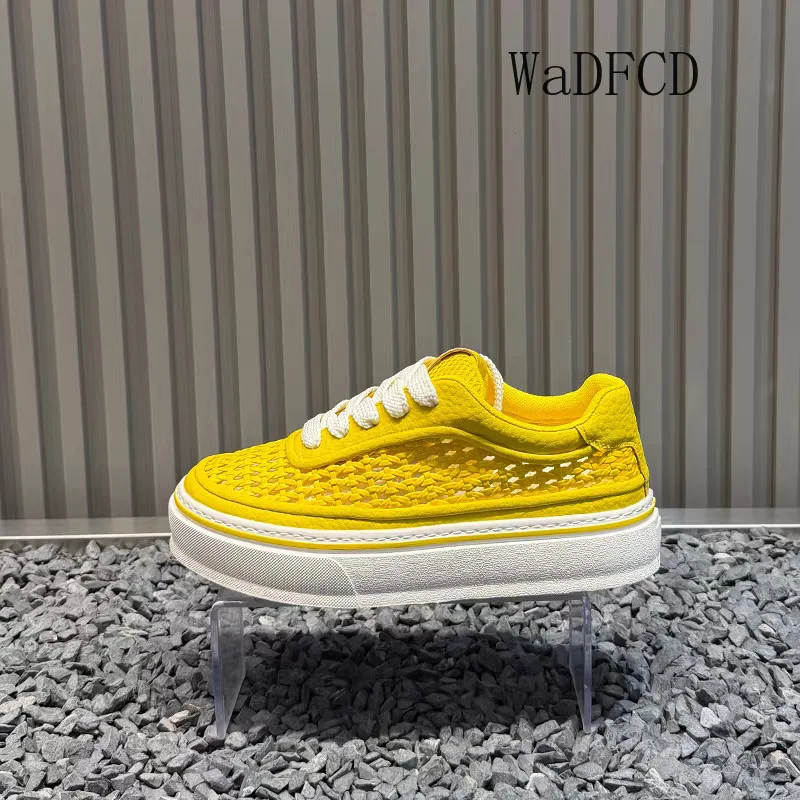 Sneakers Casual Mens Original Designer Solid Board Shoes Fashion Leather Fabric Breathable Height Increased Platform Sport Shoes