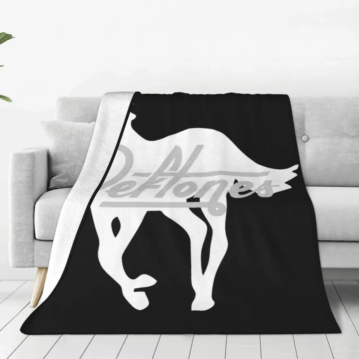 Comfortable Deftones Heavy Metal Band Tour Blanket Sofa Decorative White Running Horse Pony Blanket Throw Ultra-Soft Flannel