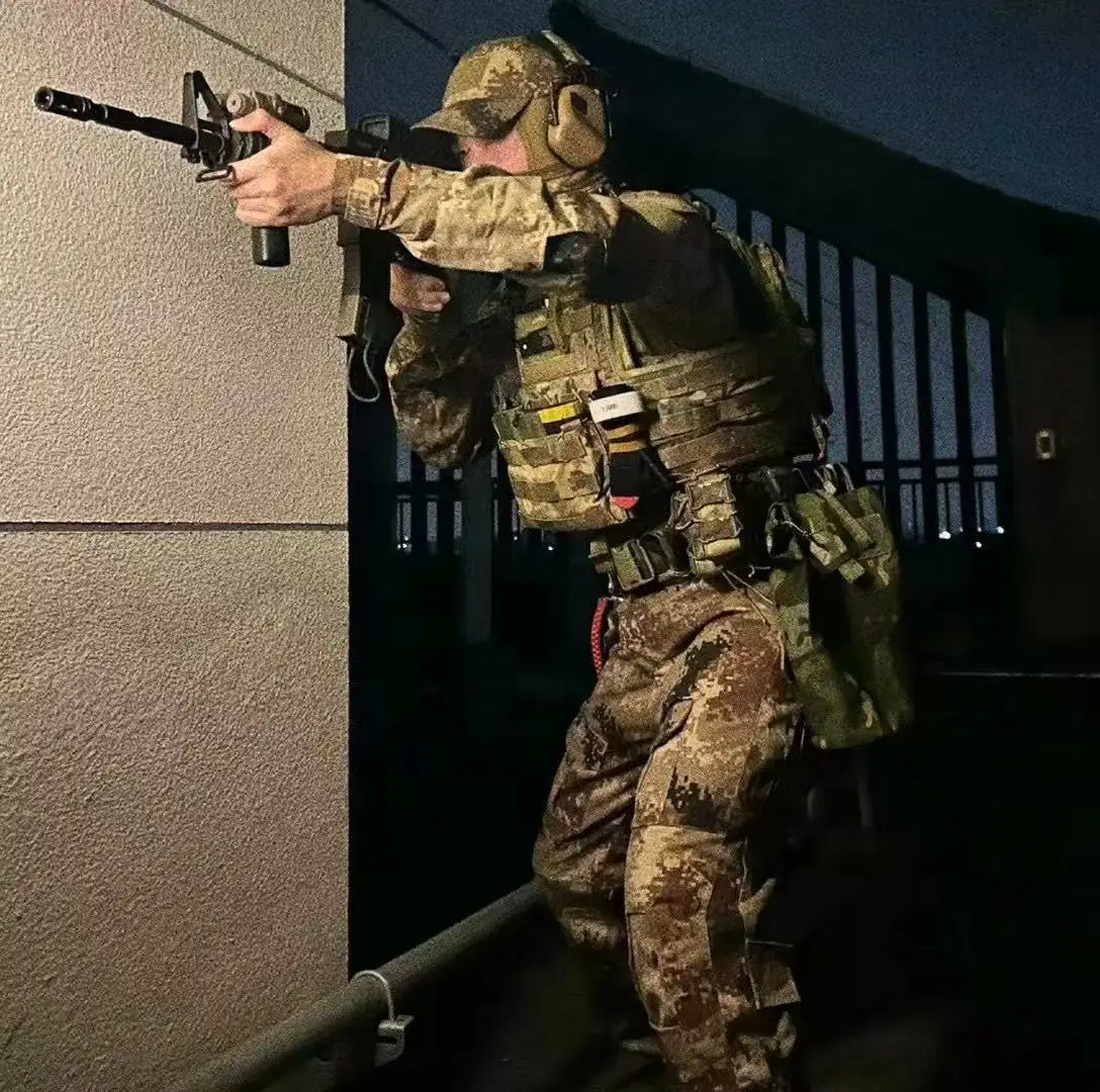 TOM GEN2 outdoor sports combat tactical G2 training suit PLA,wear resistant long sleeved+long pants, Iraqi security forces,
