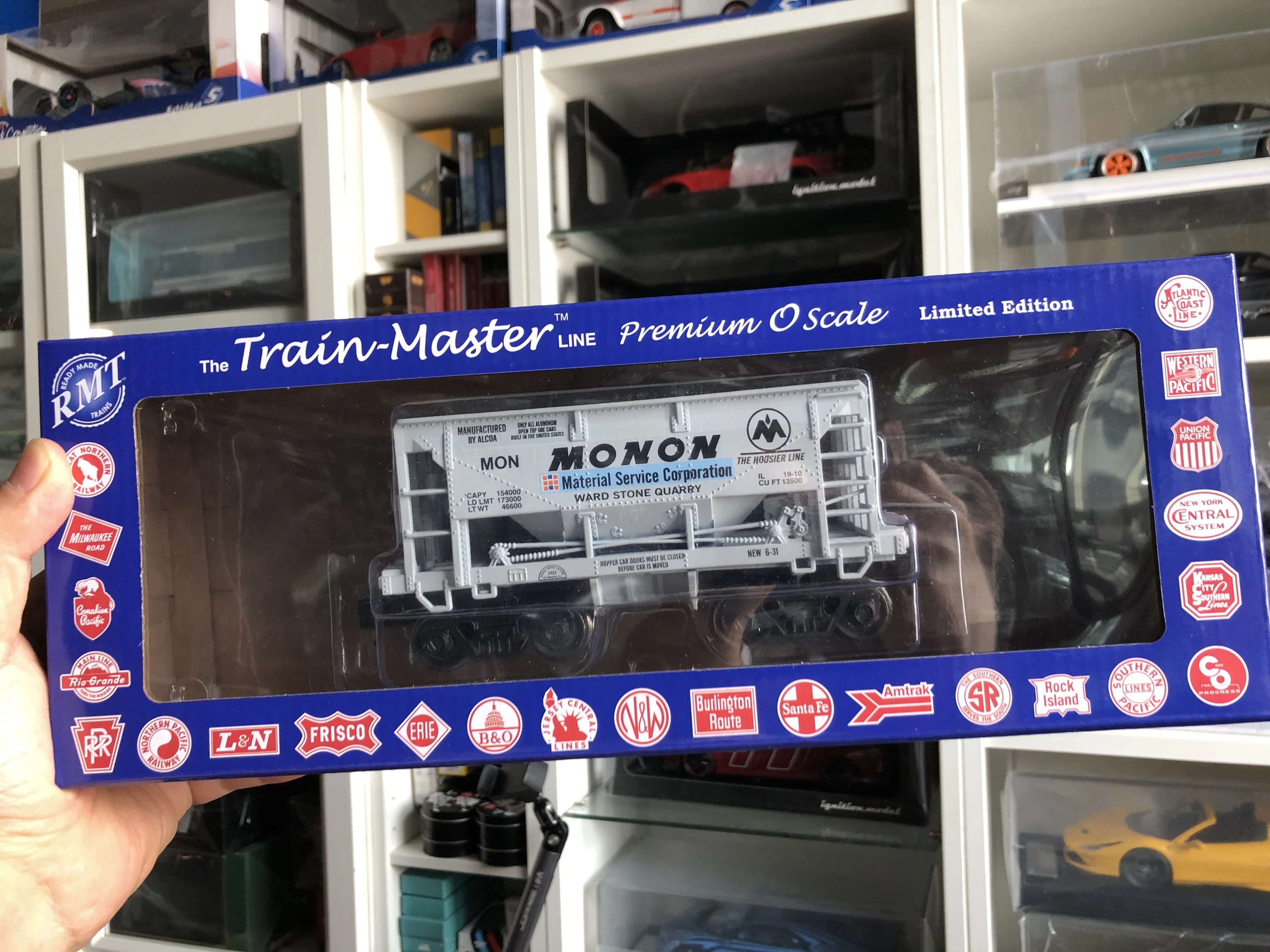 

RMT-ГОТОВЫЙ СДЕЛАНО TRAINS COVERED HOPPER V6, литая под давлением модель автомобиля