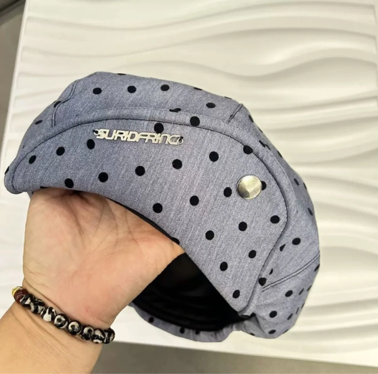 Polka Dotcloud Achteckige Mütze für Damen, Neue Baskenmütze mit Großem Kopfumfang, Zeigt das Gesicht Klein, Malermütze in Verschiedenen Tragemöglichkeiten – Detail 3