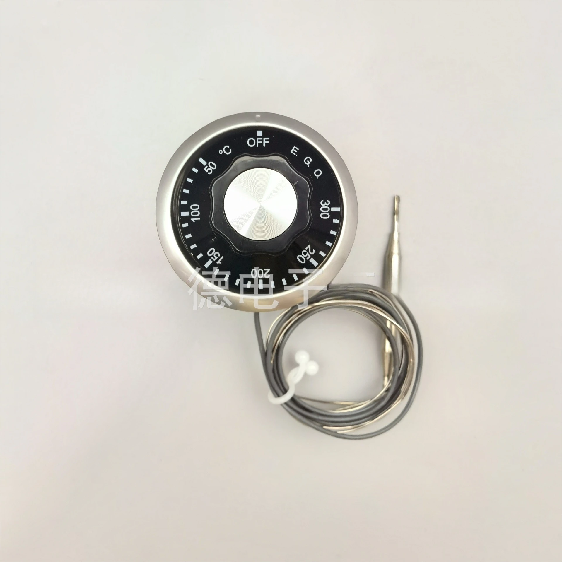 

Трехфазный контроллер температуры 380В 50-300°C, терморегулятор 55.34055.020