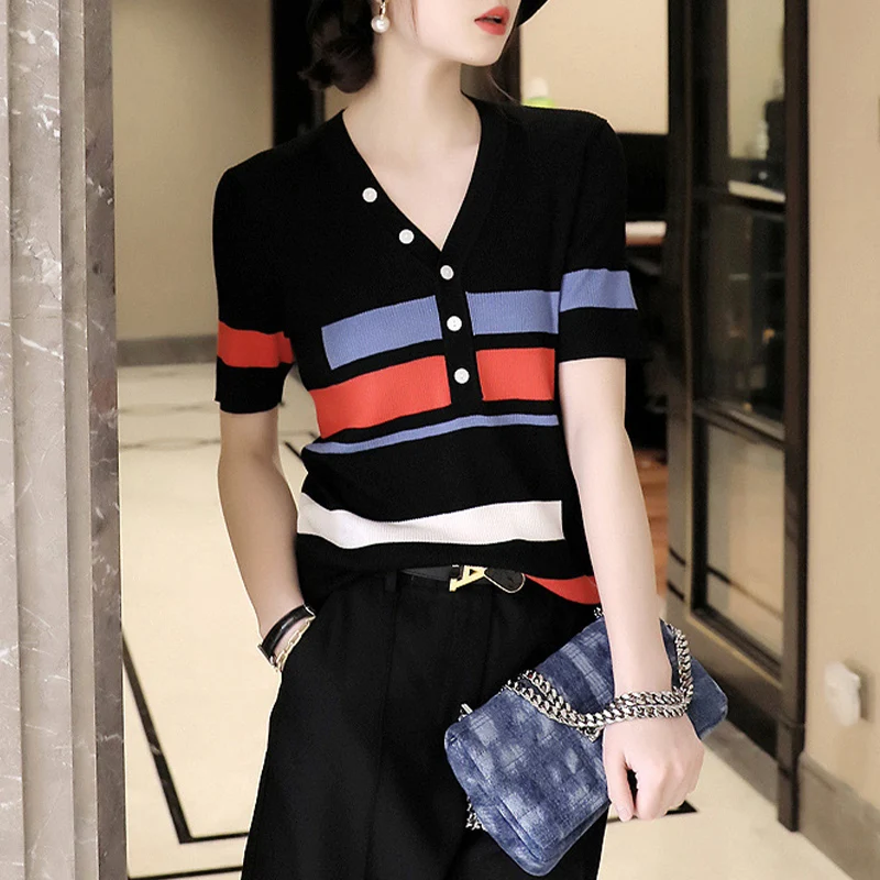 

Summer Faion Ice Silk V-Ne Striped Knitted T-irt ort Sve Overhead Slimming Top Color Blo Commute Sle Korean Ve...