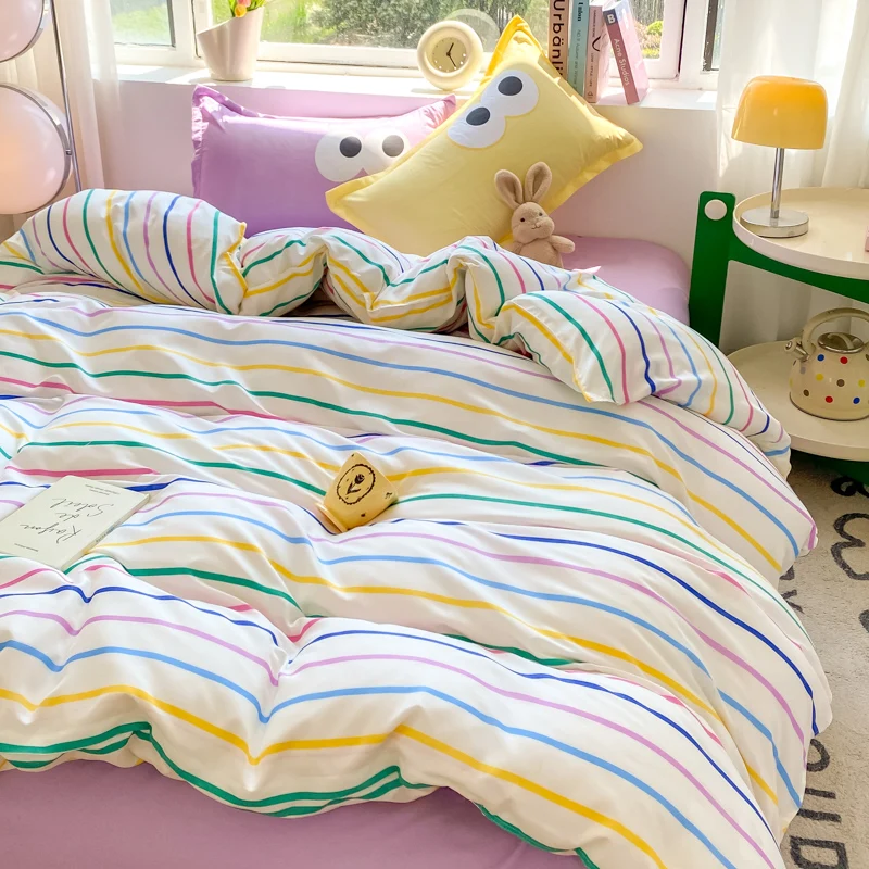 4pcs Simple Color Stripes Duvet Cover Set Cute Green Pink Bedding Big Eye Pattern Pillowcases Comforter Cover with 1 Bed Sheet