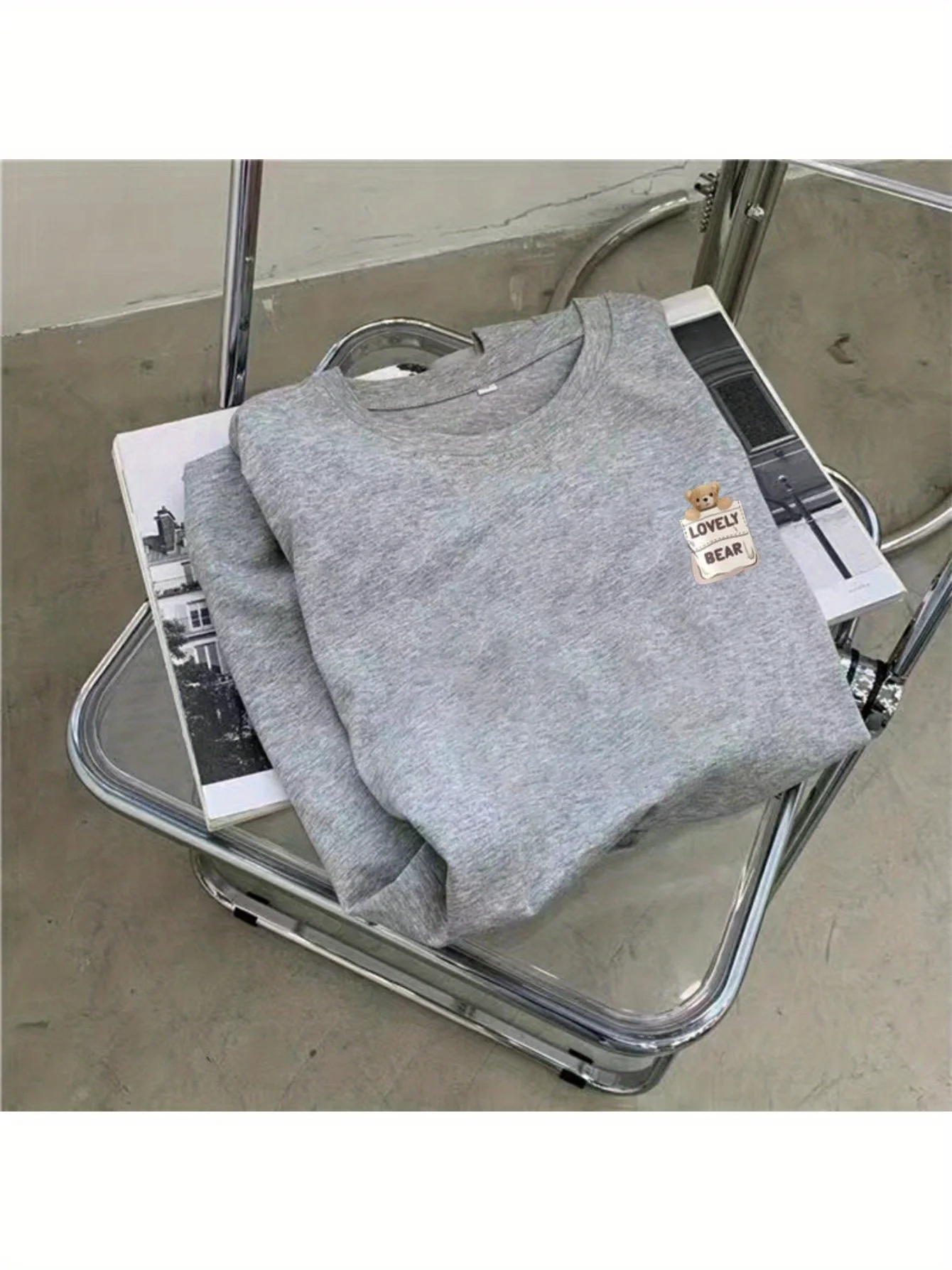 เสื้อยืดแขนสั้นกระโปรงผู้หญิงในฤดูร้อนขนาดใหญ่กระโปรงหลวมความยาวกลางลำลองชุดผ่าเหนือเข่า