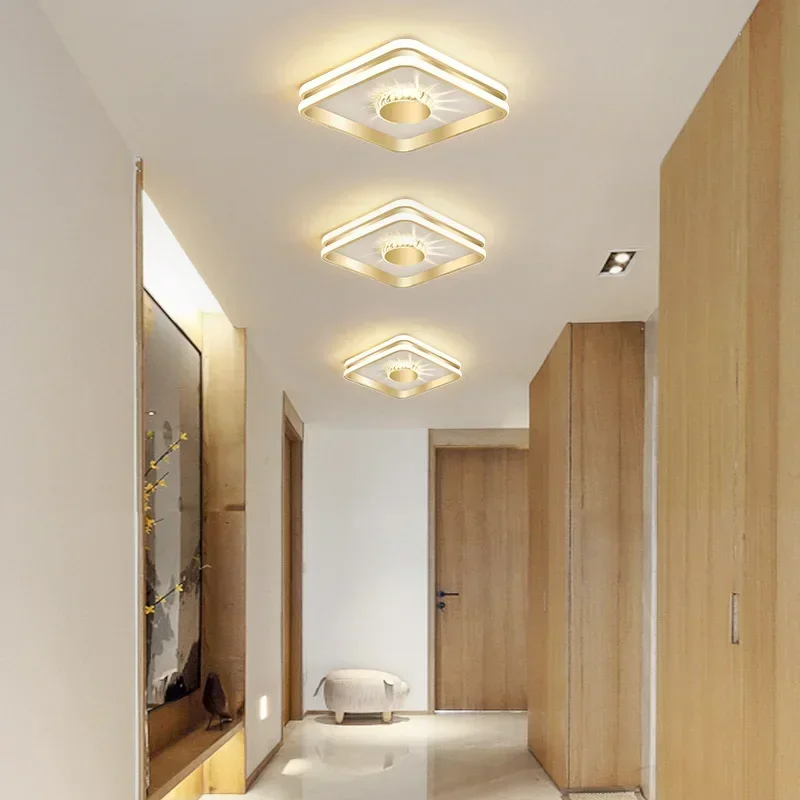 

SANDYHA Modern LED Ceiling Light Luxurious Indoor Lighting Fixture Gold Black for Corridor Balcony Bedroom Bathroom Stylish
