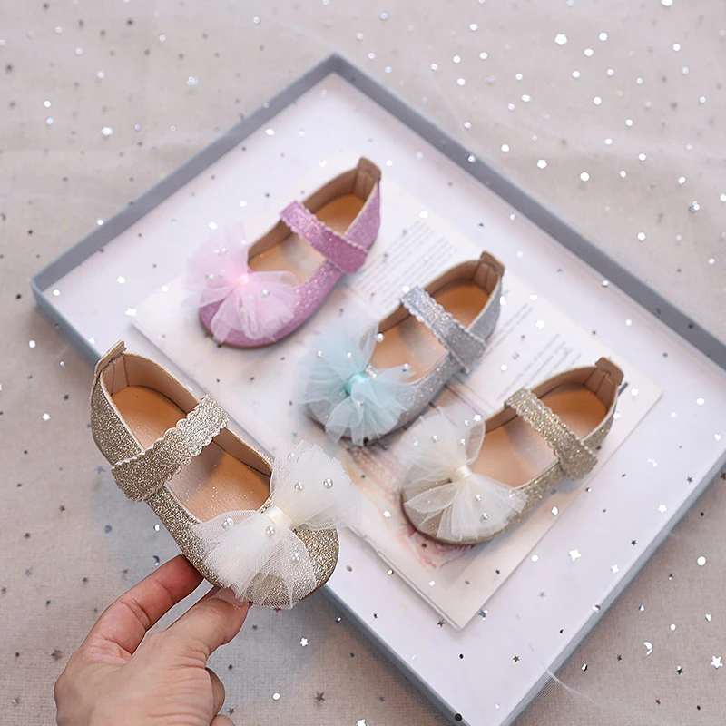 

New Fashion Girls Leather Shoes Korean Version of The Foreign-style Cute Princess Shoes Kids Shining Lace Bow School Dance Shoes