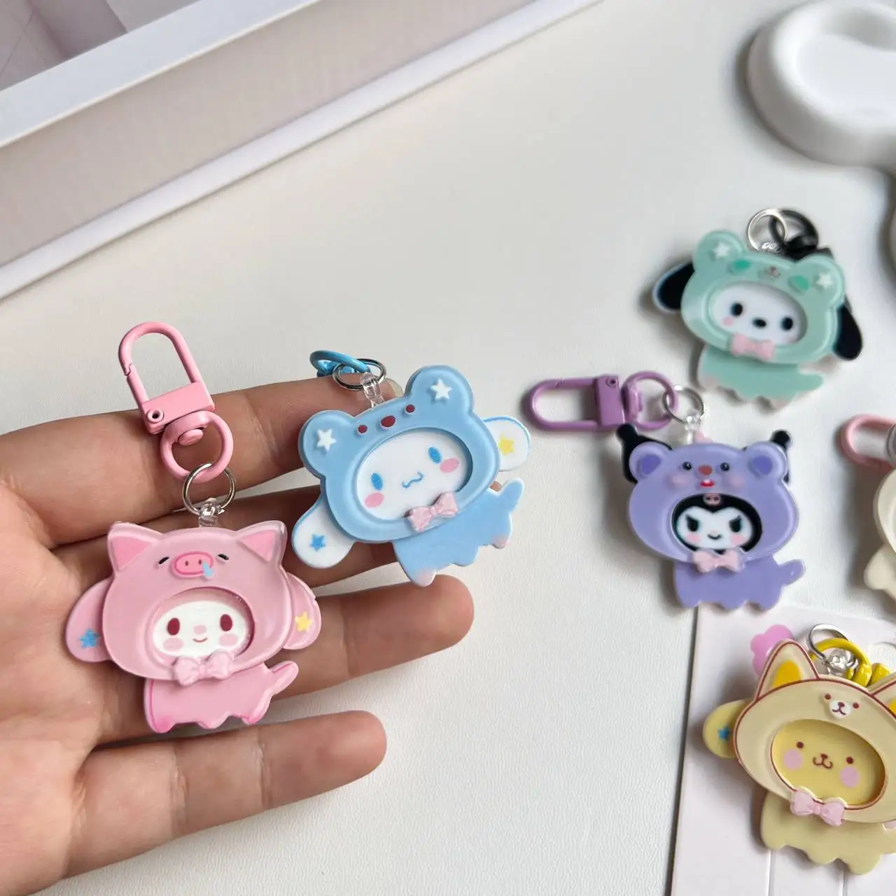 Sanrio Key Chains Hello Kitty Cute Doll Keyring Ornament Key Chain Car Pendant Kids Gifts Fashion Jewelry Accessories Key Chains