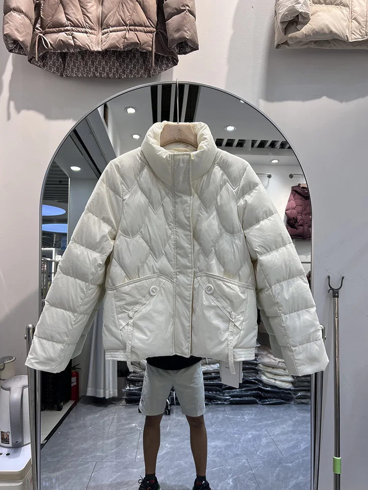 سترة نسائية شتوية خفيفة جديدة فضفاضة بياقة واقفة وتصميم صدر واحد سترة عصرية دافئة قصيرة الطراز