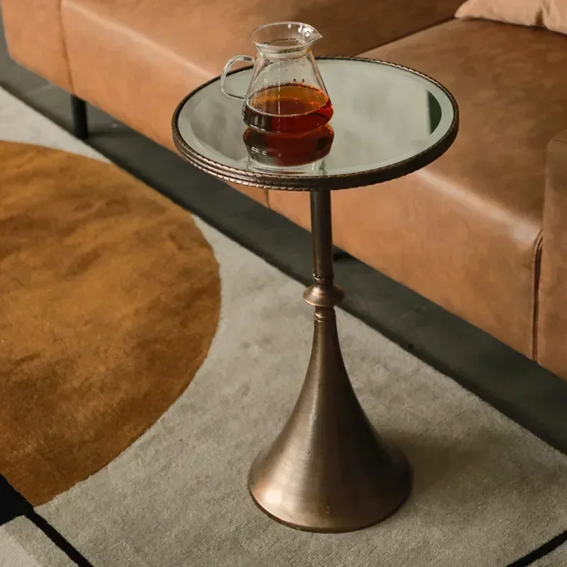 Iron Glass Round Embossed Edge Side Table Home Furniture Sturdy Sofa Corner Table Balcony Coffee Table Cafe Hotel Restaurant