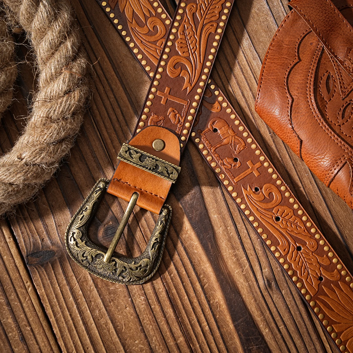 Lässige, individuelle und Retro-Gürtel, Kleidungsaccessoires im Western-Stil, Metallschnallen, PU-Gürtel, geeignet für Männer und Frauen – Detail 10