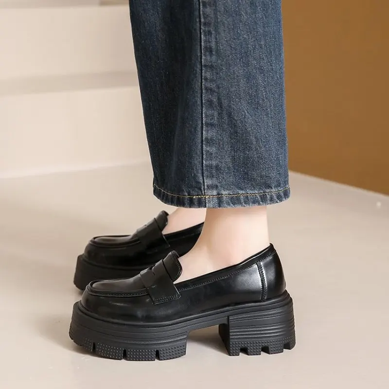 

2024 NEW Shallow Mouth Casual Woman Shoe Slip-on Autumn Oxfords Female Footwear with Fur British Style Platform Round Toe