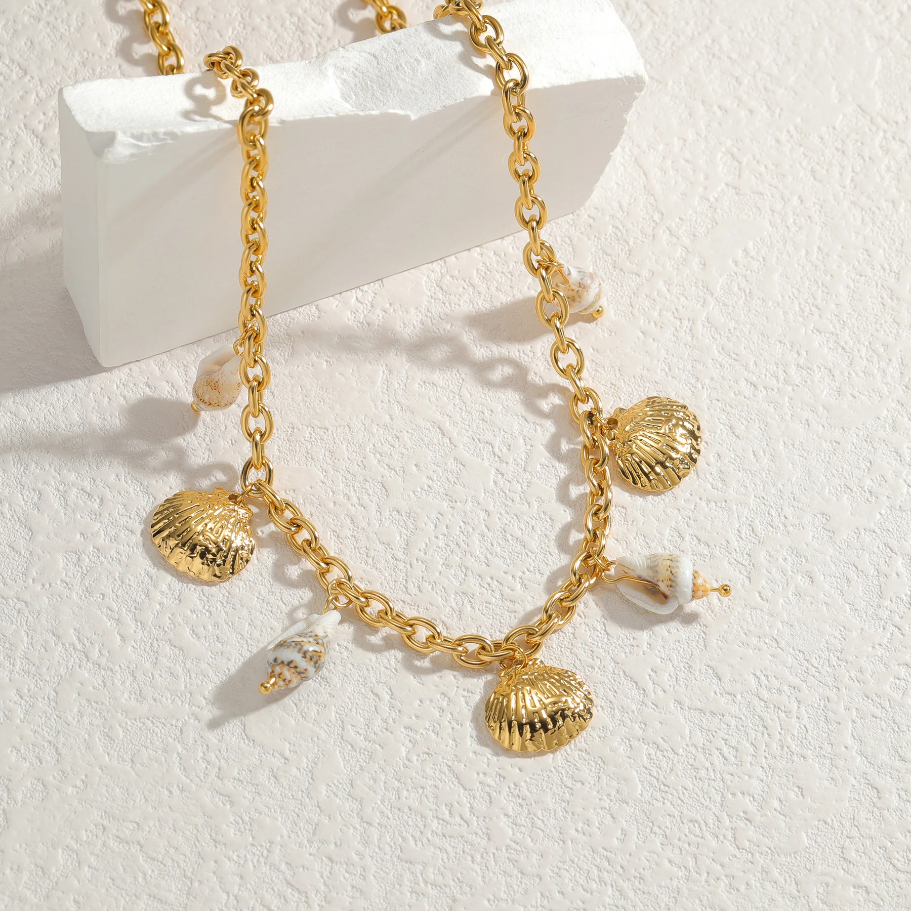 Creative 18K Gold Plated 316L Stainless Steel Necklace For Women Personalized Heart Flower Shell Charms Accessories Jewelry Gift