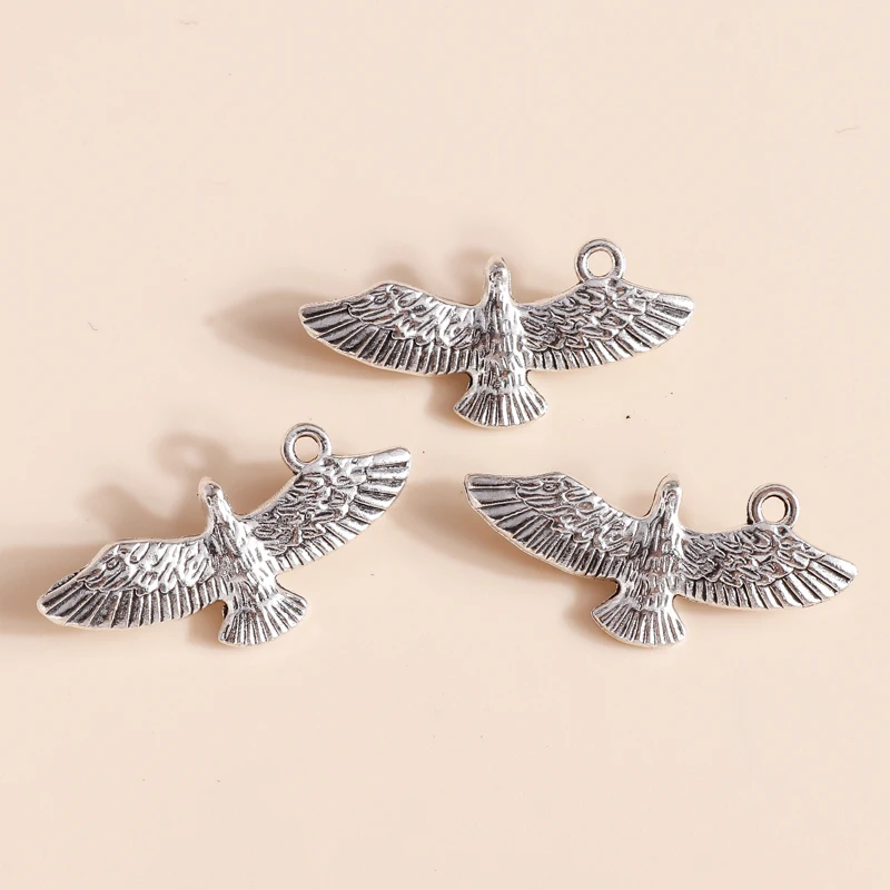 Leslie 10 Stück 31 x 13 mm Adler-Anhänger aus Legierung für DIY-Schmuckherstellung, Zubehör, handgefertigte Armbänder, Halsketten, Anhänger – Detail 1