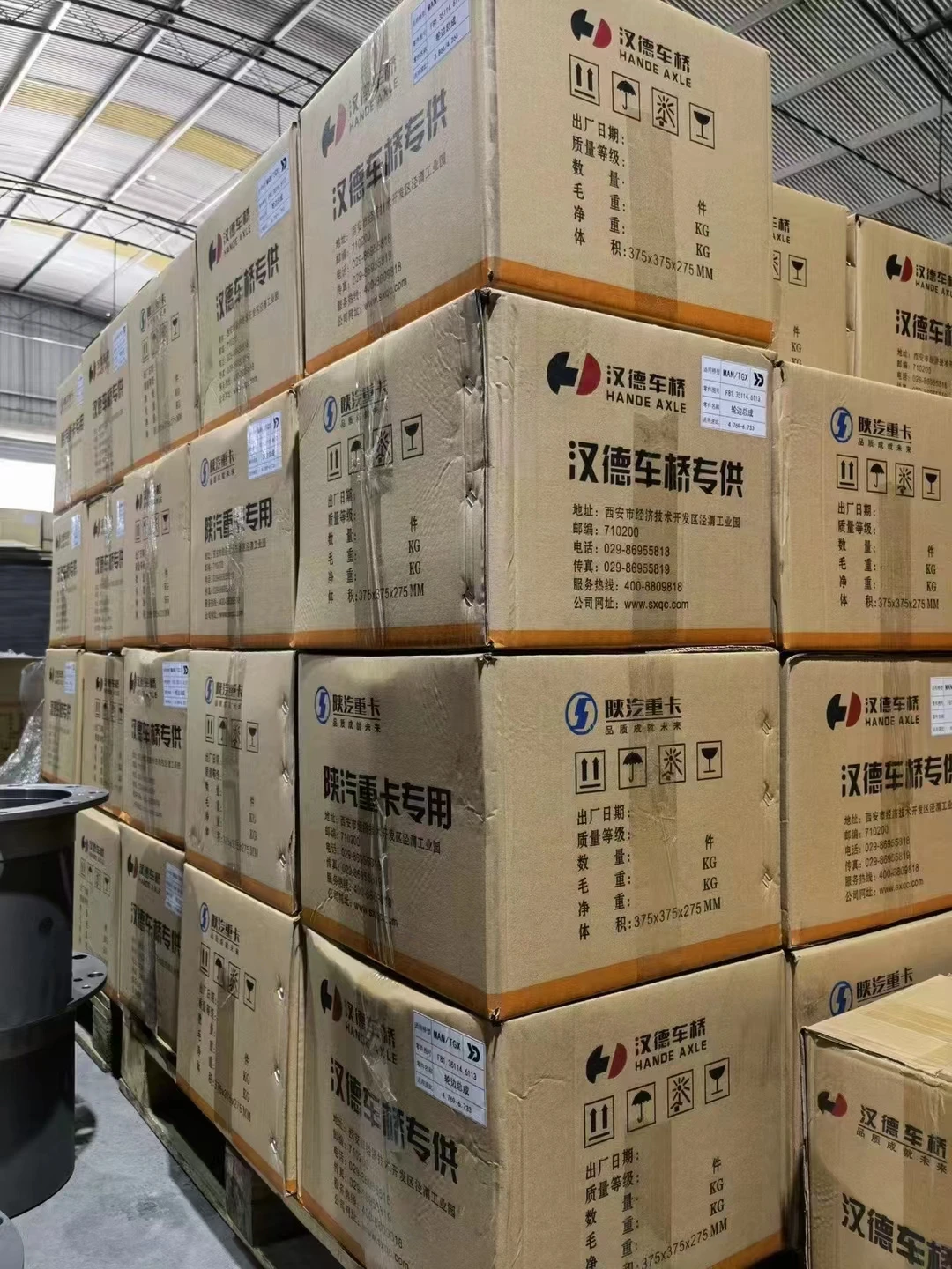 Original Shacman X6000 Truck Parts  Wheel Drum Hub Bearing Assy HD90009410457 Front Hub Steering Axle