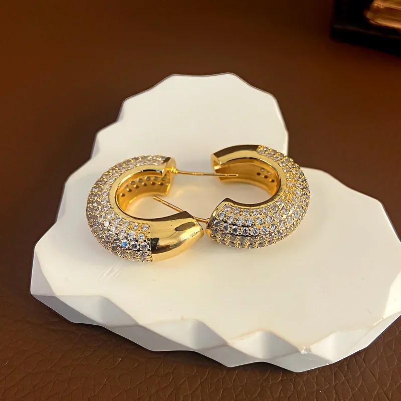 2024 New Niche Design Full of Zirconium C-shaped Earrings High-end and Light Luxury Earrings for Women Jewelry