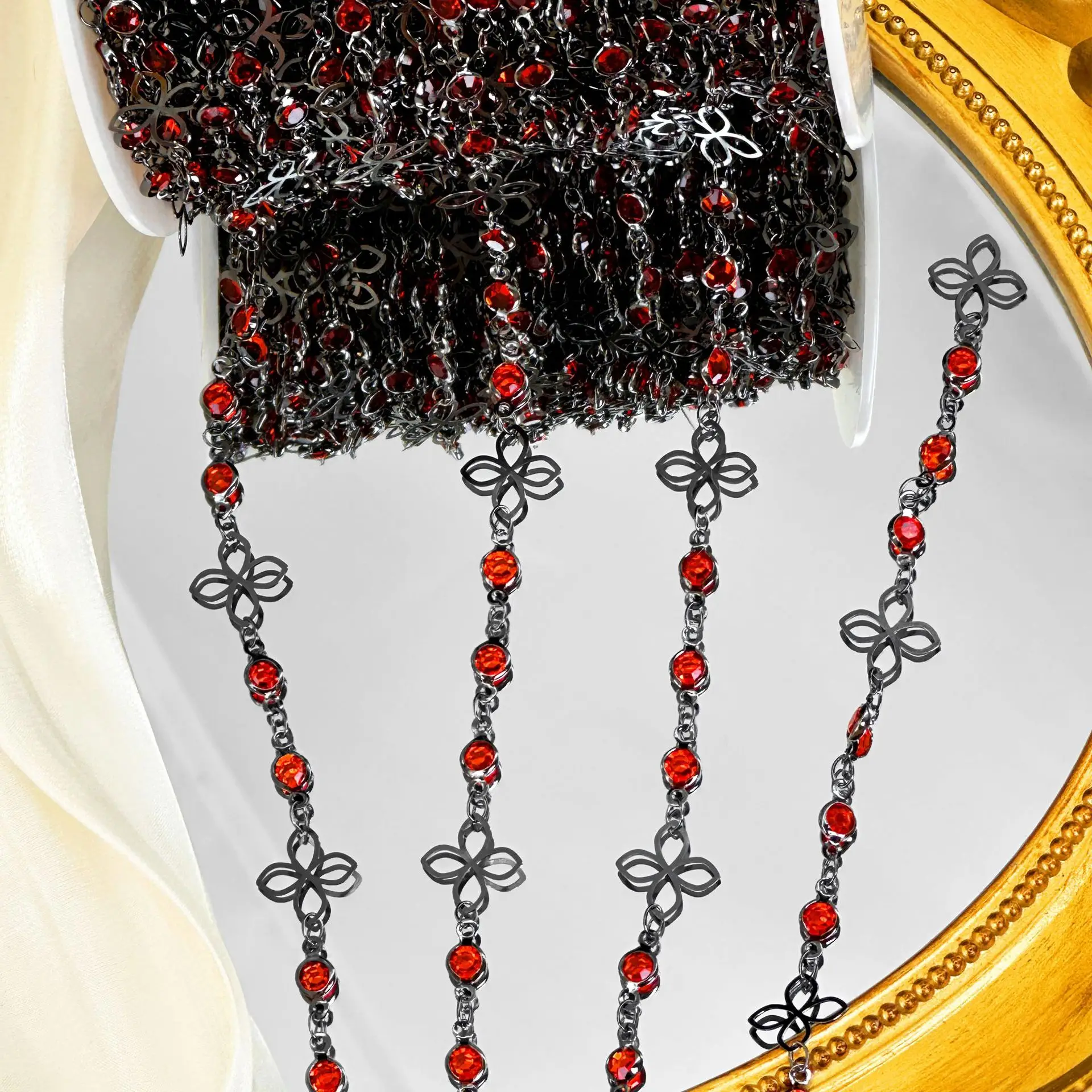 0.5/1/2 متر الجوف زهرة شرابة النحاس سلسلة الزجاج الأحمر عقد دي اي واي إكسسوارات الشعر الملابس الديكور سلسلة مجوهرات المواد