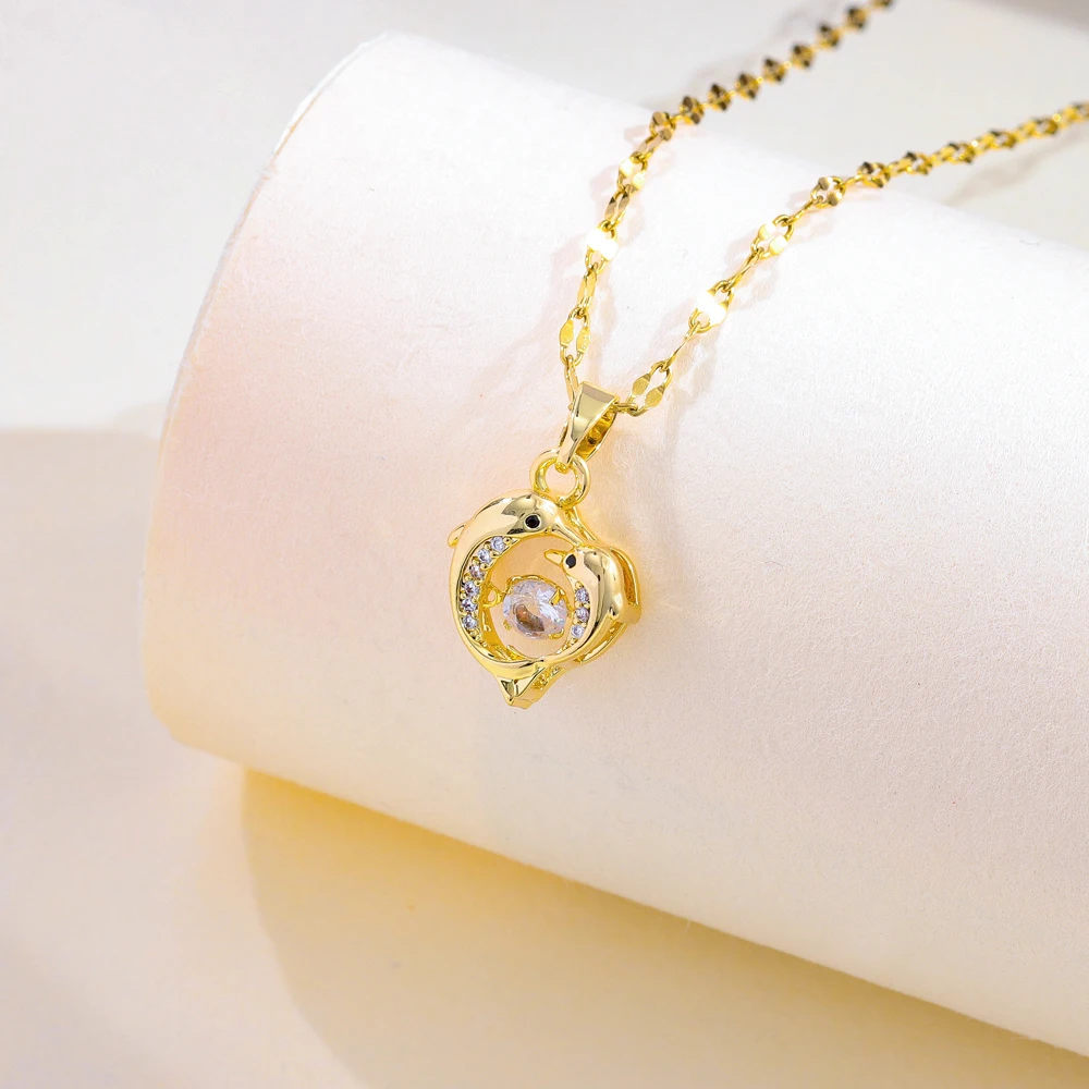 Sweet Sexy Beating Heart Series Dolphin Pendant Necklaces For Women Light Luxury Female Stainless Steel Clavicle Chain Jewelry
