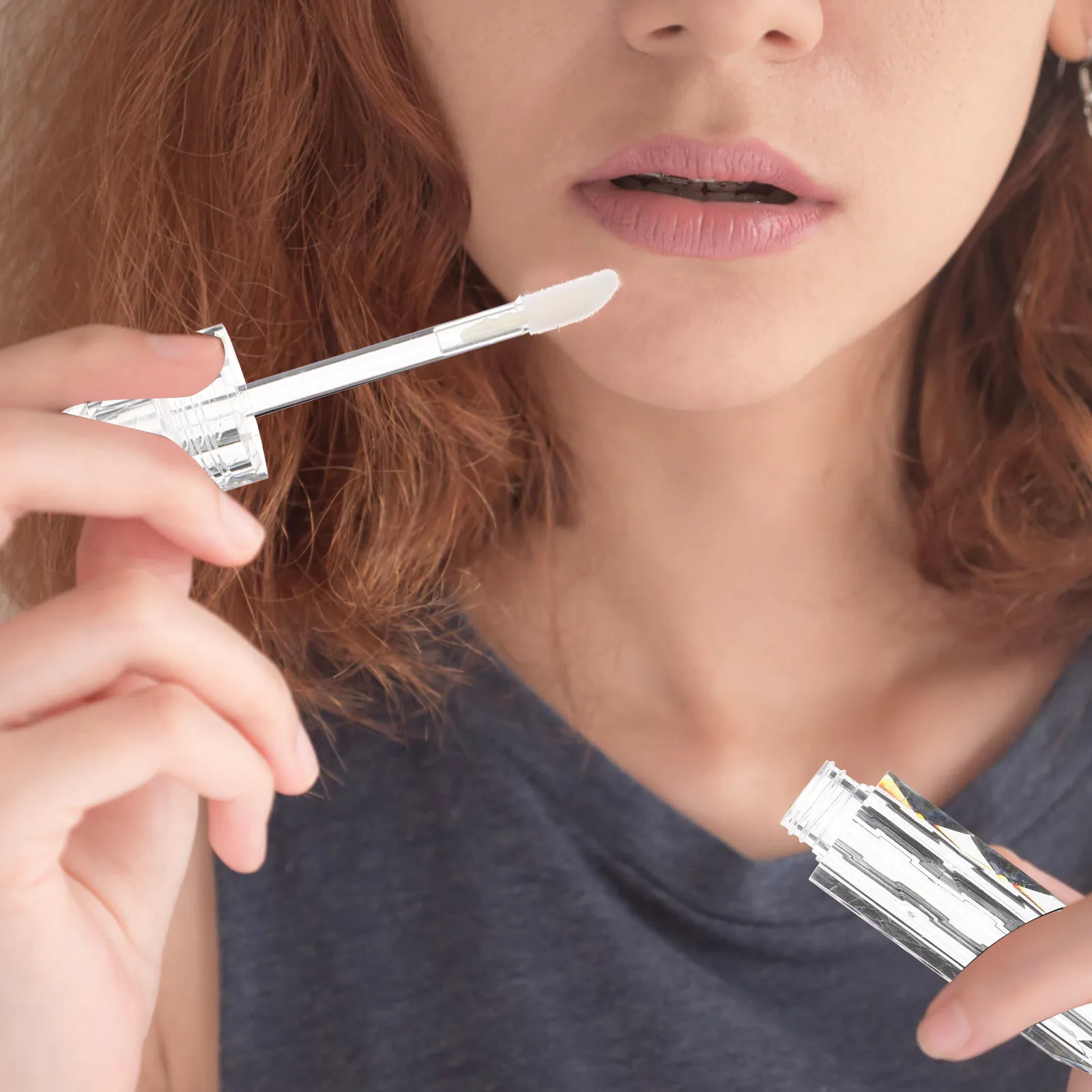 4 tubetti trasparenti per lucidalabbra, ricaricabili, porta balsamo labbra trasparenti con applicatore per rossetto fai da te, pratici per il trucco e i viaggi