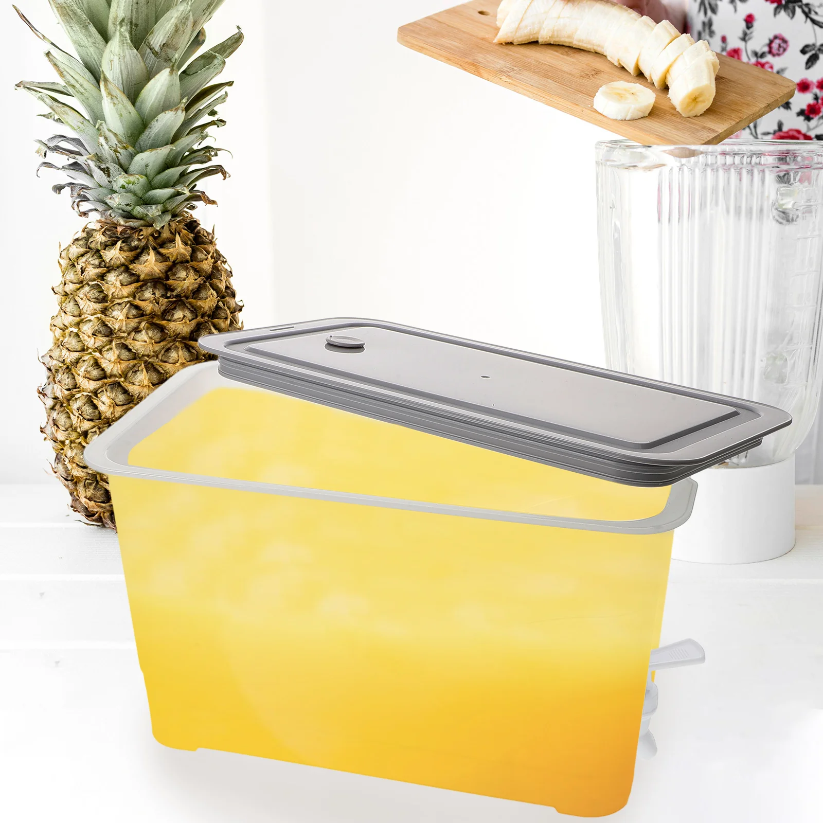 

Clear 1.5L Water Pitcher Large Juice Dispenser for Fridge with Lid Anti-Blockage Spigot PVC Beverage Jug Cold Drinks