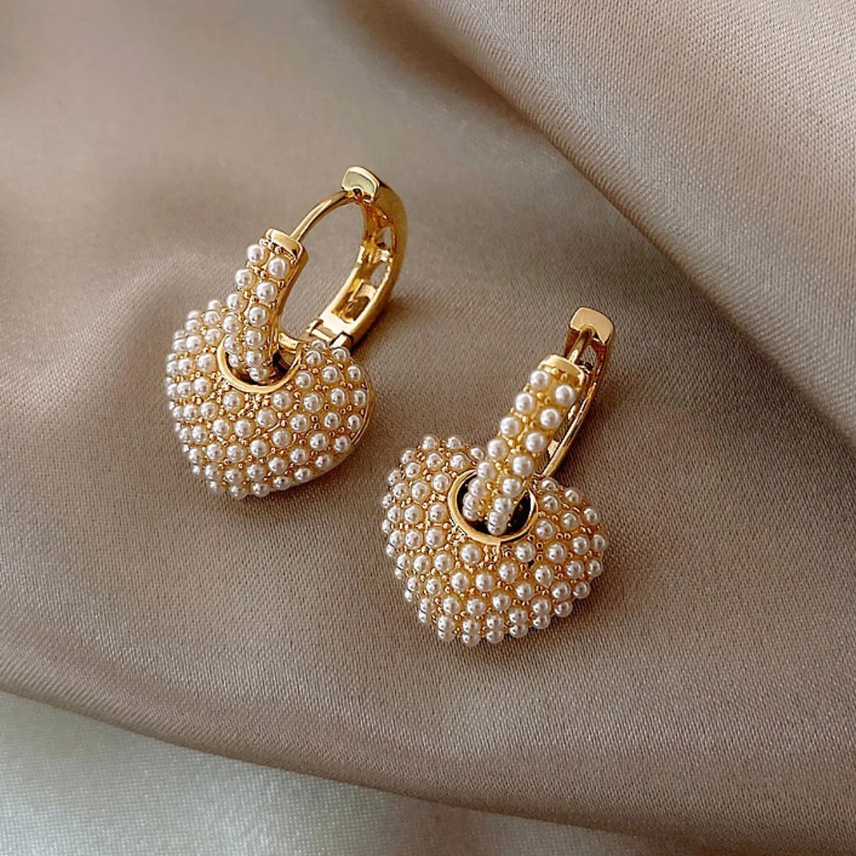 2pcs retro fashion peach heart studded with pearl women's earrings for daily dating accessories