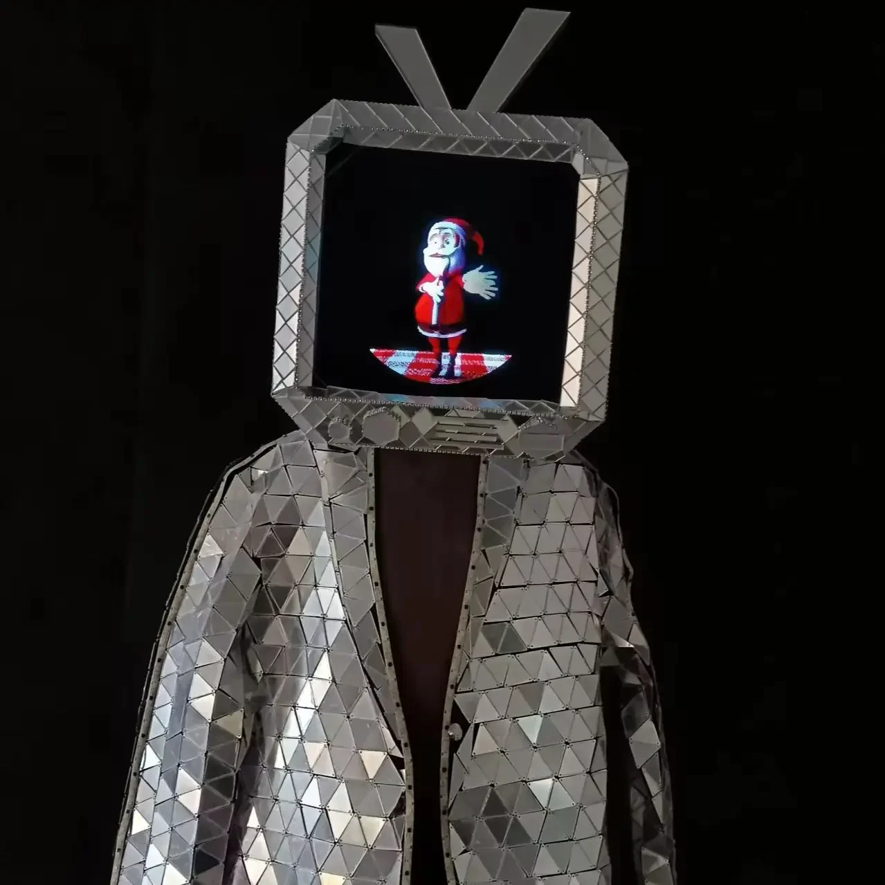 

Mirror TV Helmet display screen Single TV helmet Halloween headgear DJ Party Cosplay Disco Club Mirror finish headwear