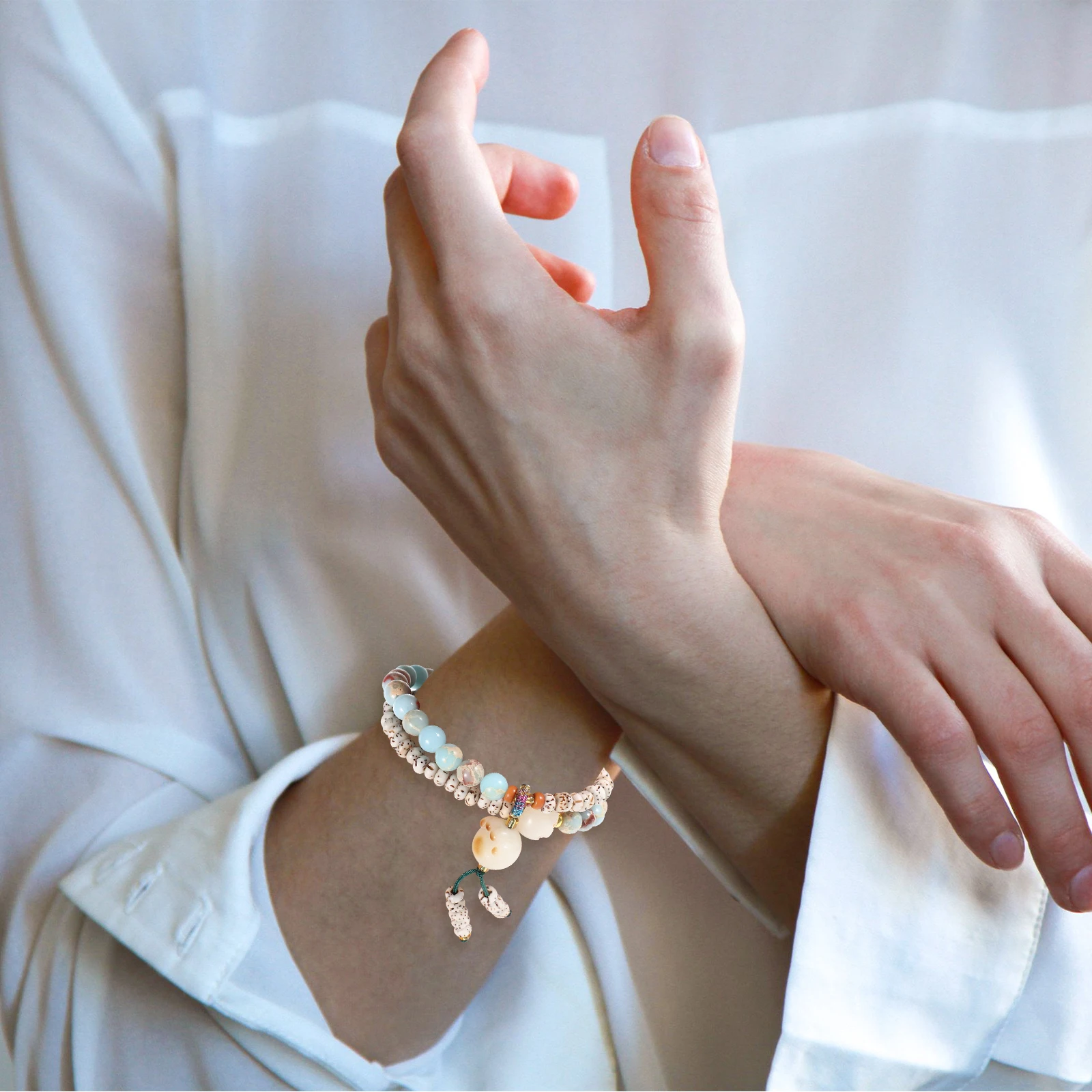 

Elegant Star Moon Bodhi Bead Bracelet for Women Stone Xingyue Shoushan Trendy Durable Unique Gift Birthday Anniversary Playful