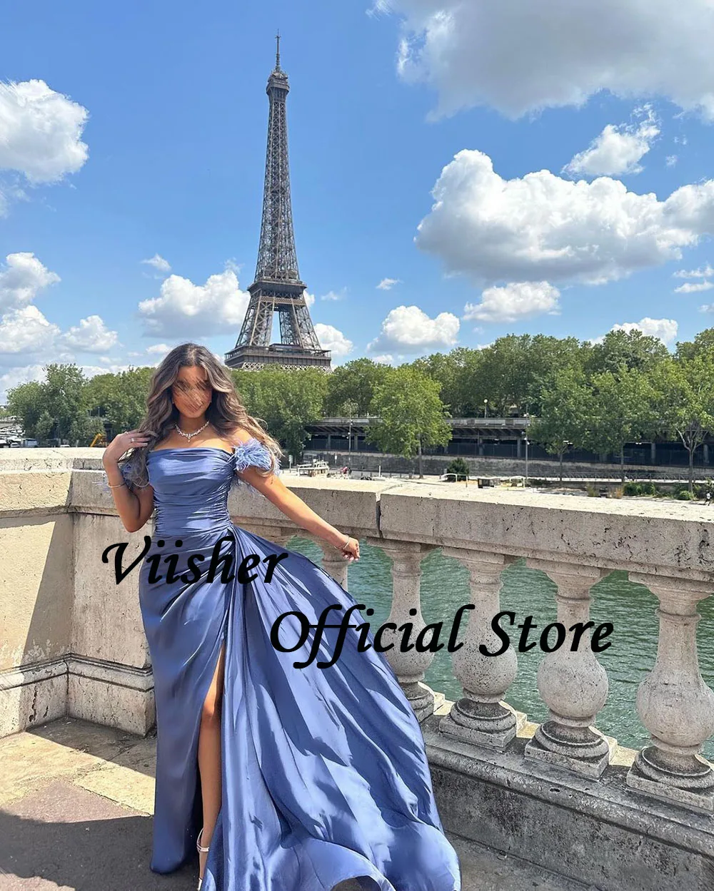 Viisher Blue Mermaid Evening Dresses Feather Off Shoulder Pleats Satin Long Formal Prom Dress with Train Arabic Evening Gowns