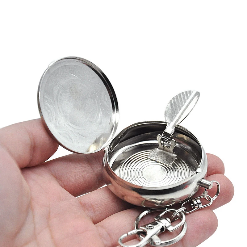 Creative Portable Circular Cigarette Ashtray With Keychain Metal Pocket Ashtray