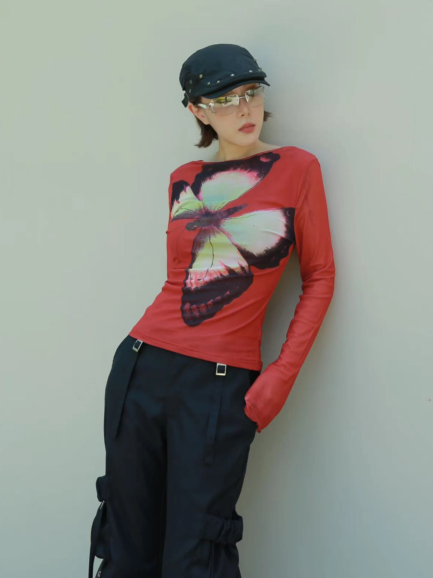 

DIDI DESIGN Весна 2026: Винтажная красная футболка с длинным рукавом, ультраэластичный базовый топ, женская модная кружевная блузка