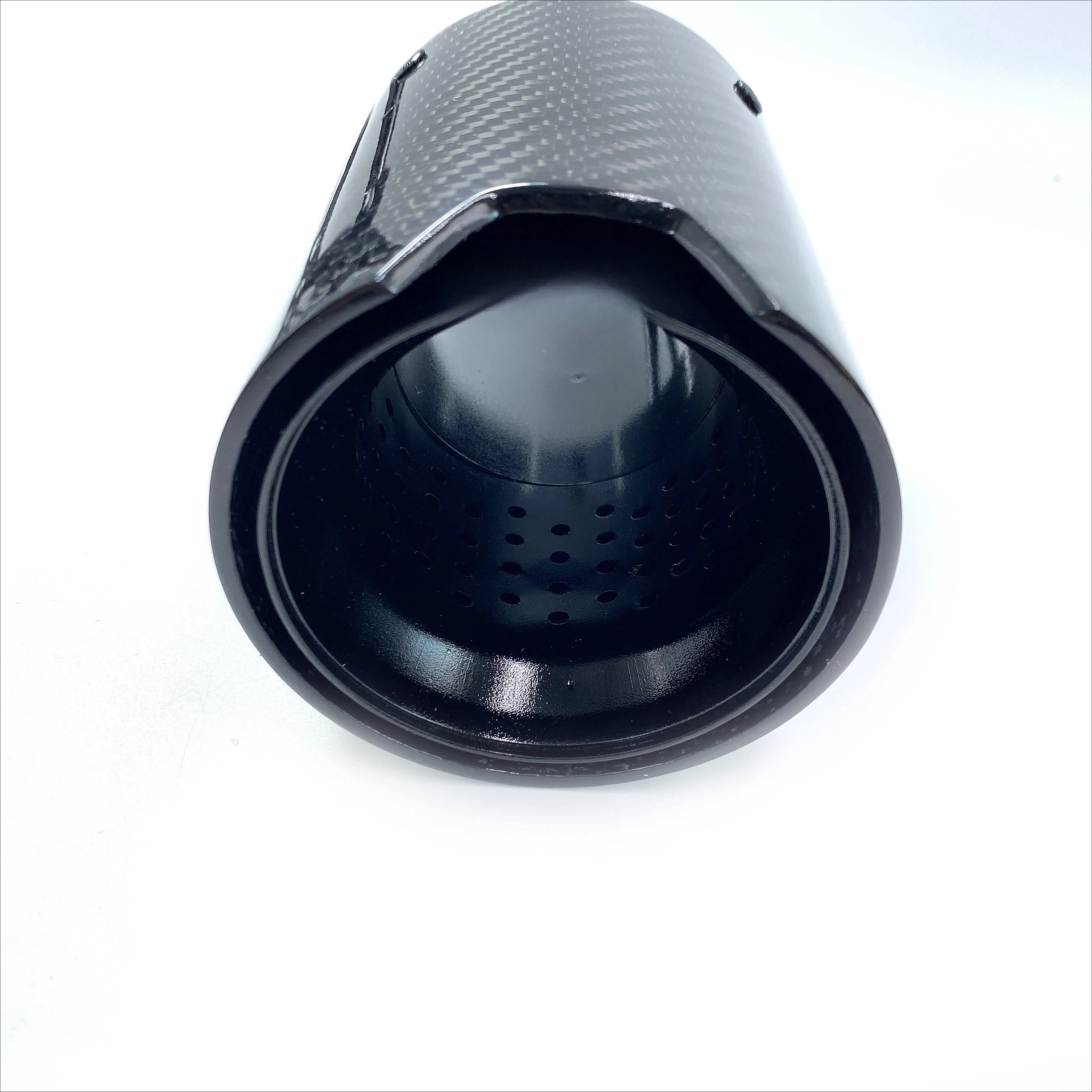 1Piece Glossy Carbon Fiber Rear Tail Exhaust Pipe Muffler Tip Exhaust for     M Series 1234567 Series Modification