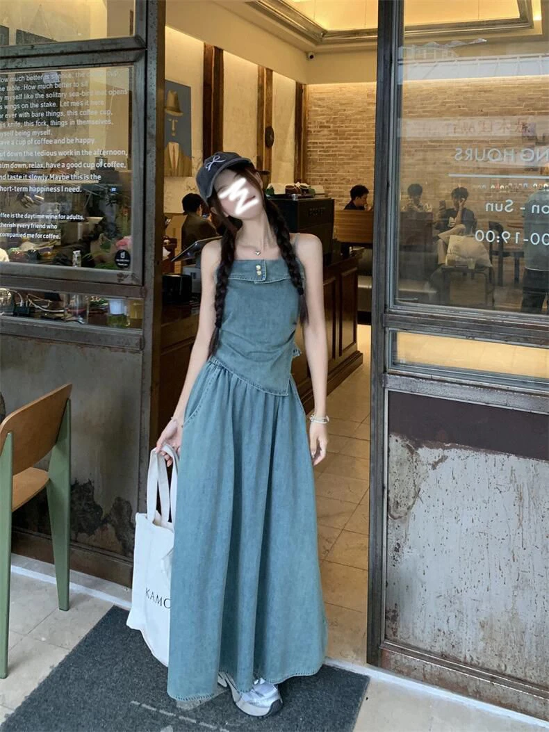 

Retro Washed Denim Set Women Summer Half Skirt Crop Top Two-Piece Outfit Irregular Hemline Dress Style Fashionable
