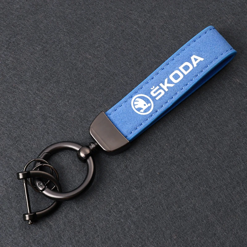 High-Grade Suede Leather Car Keychain Zinc Alloy Horseshoe Keyring For Skoda Octavia Fabia Kamiq Kapoq Kodiaq Rapid SCALA Superb