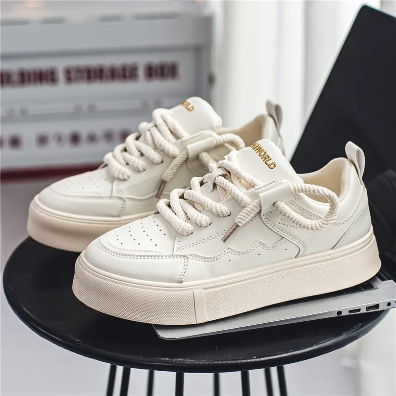 

2025New Comfortable Casual All-SeasonNew Leather Panel Shoes Thick-Soled White Sneakers Fashion Casual Shoes Student Trend Shoes
