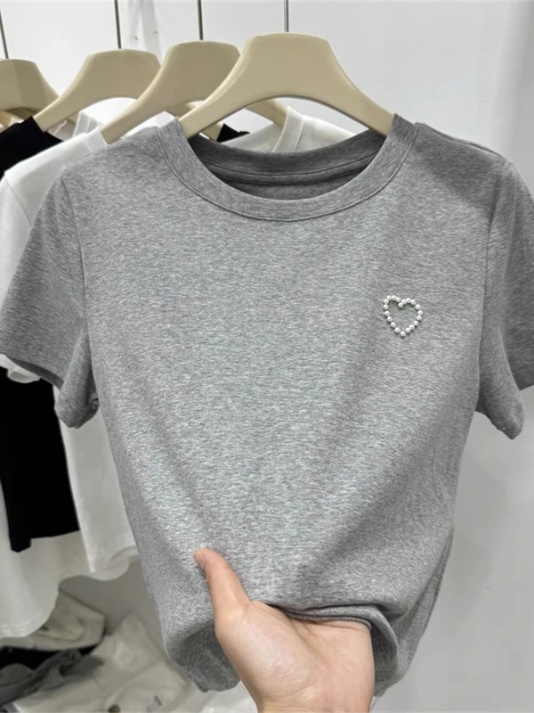 

Серая футболка с короткими рукавами и жемчужным сердечком, женская летняя повседневная свободная удобная футболка прямого кроя в корейском стиле
