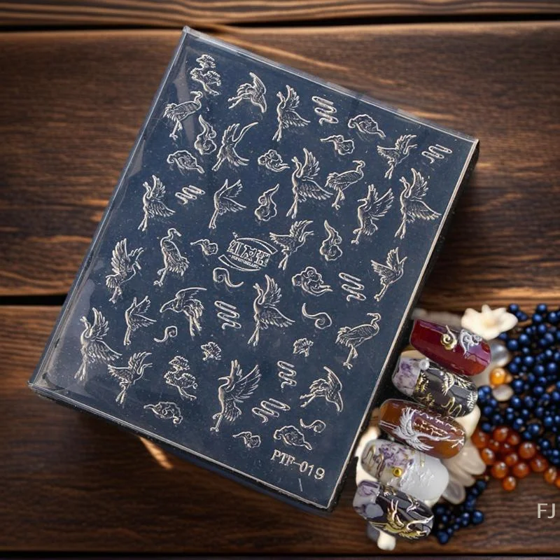 Manicure Design 3D Nail Art Mold, 1Pcs Silicone Relief Tool with Crane, Swan, Sea Star, Conch DIY Decoration