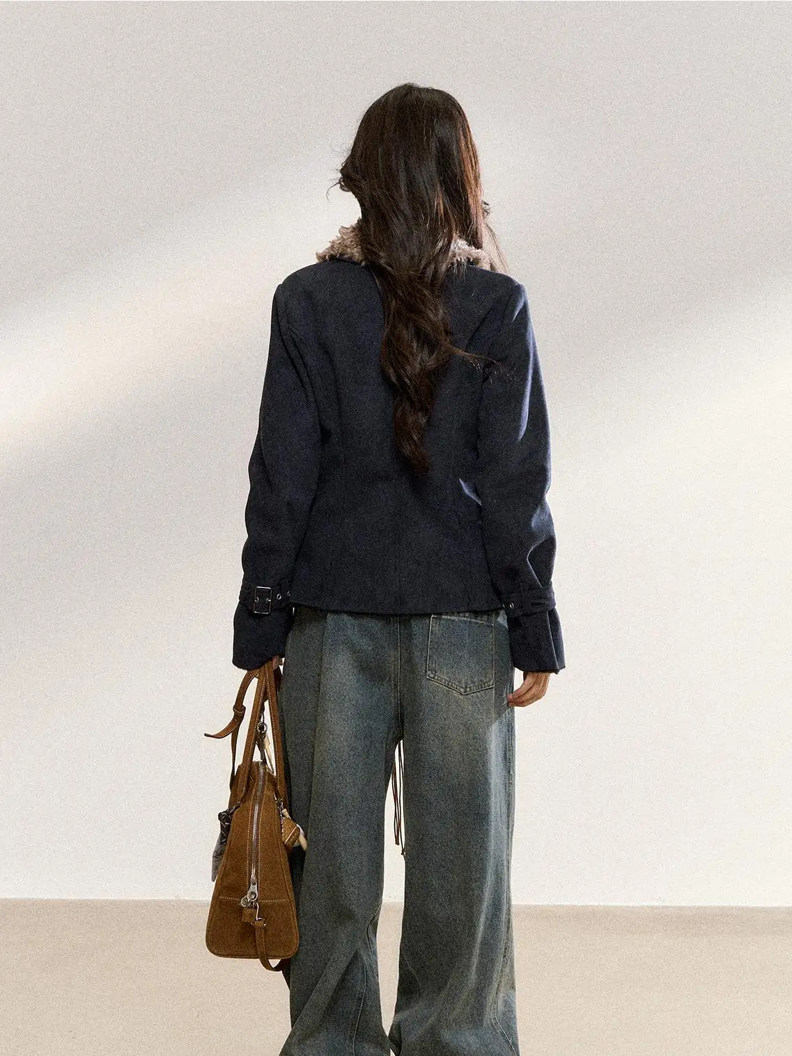 2025 Autunno Inverno delle nuove donne blu vintage high-end giacca di pelle scamosciata marrone slim fit corto patchwork di pelliccia giacca con colletto rovesciato