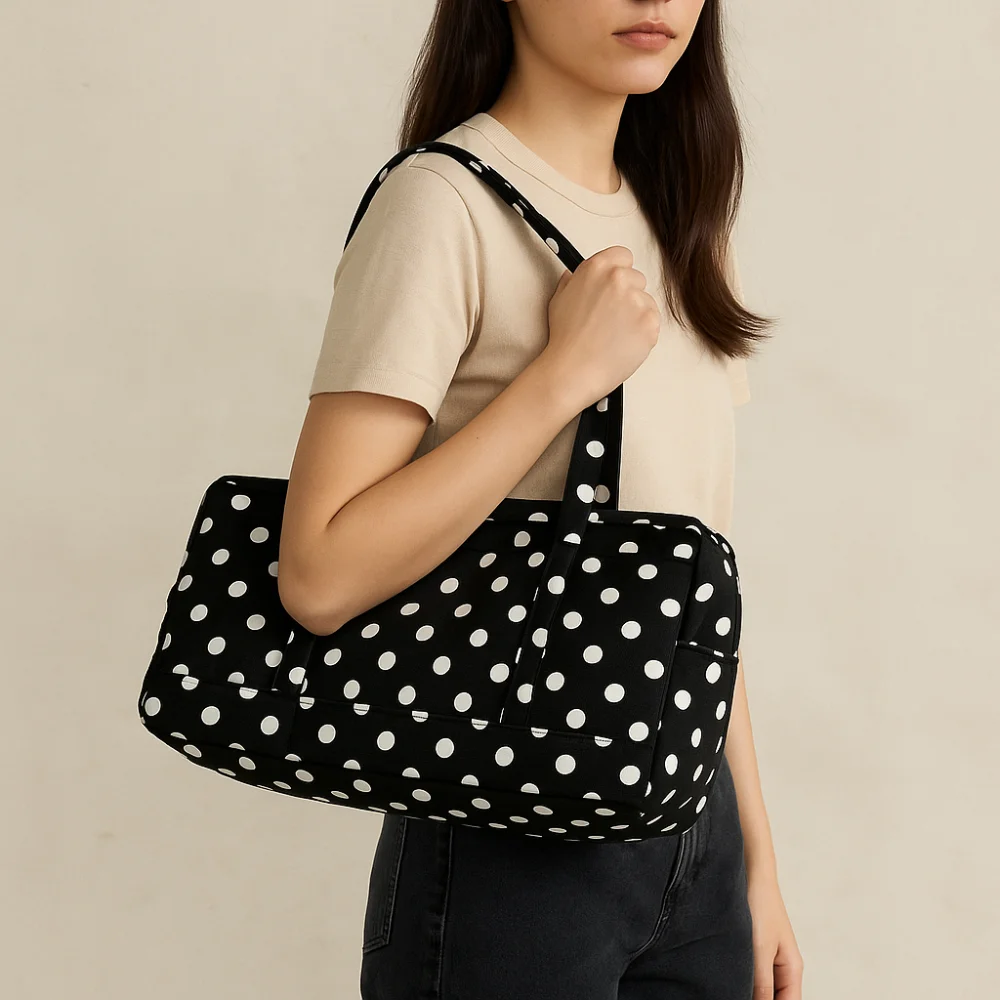 

Casual Y2K Korean Harajuku Women Handbag Large Capacity Zipper Shoulder Bags Purses Sling Bags Polka Dot Black Underarm Bag
