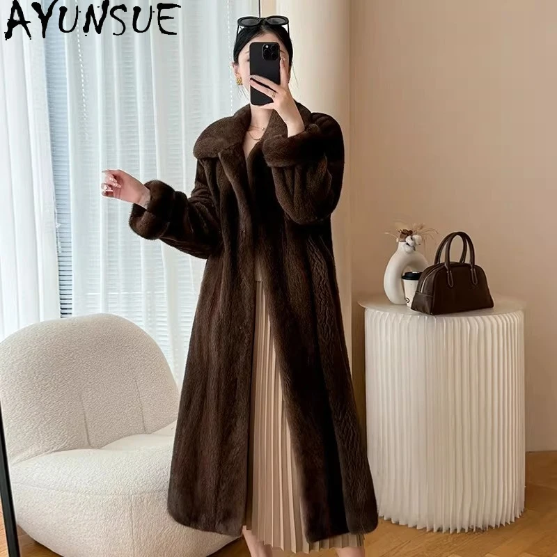 Ayunsue casaco de vison natural de alta qualidade, roupas quentes de inverno para mulheres, casacos de pele real de vison inteiro, comprimento médio, novo em casacos 2026