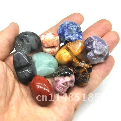 

Set of 10 Carved Healing Crystals Skull Statue Natural Stones Ornament Reiki Witchcraft Supplies Gemstone Halloween Decorations