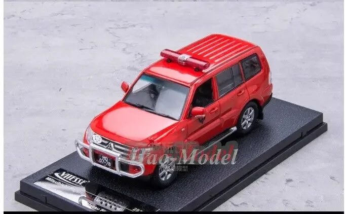 SunStar 1/43 For Mitsubishi Pajero 2011 Macau fire truck Alloy Model Car Boys Birthday Gifts Hobby Display Collection Ornaments