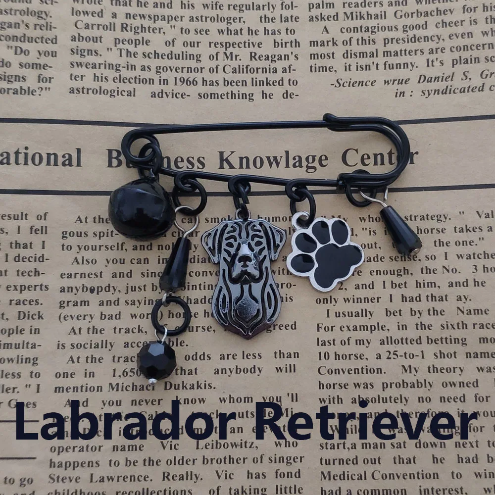 Broche de perro neogótico Labrador Retriever, alfileres de caña de Animal, Corso Breastpin
