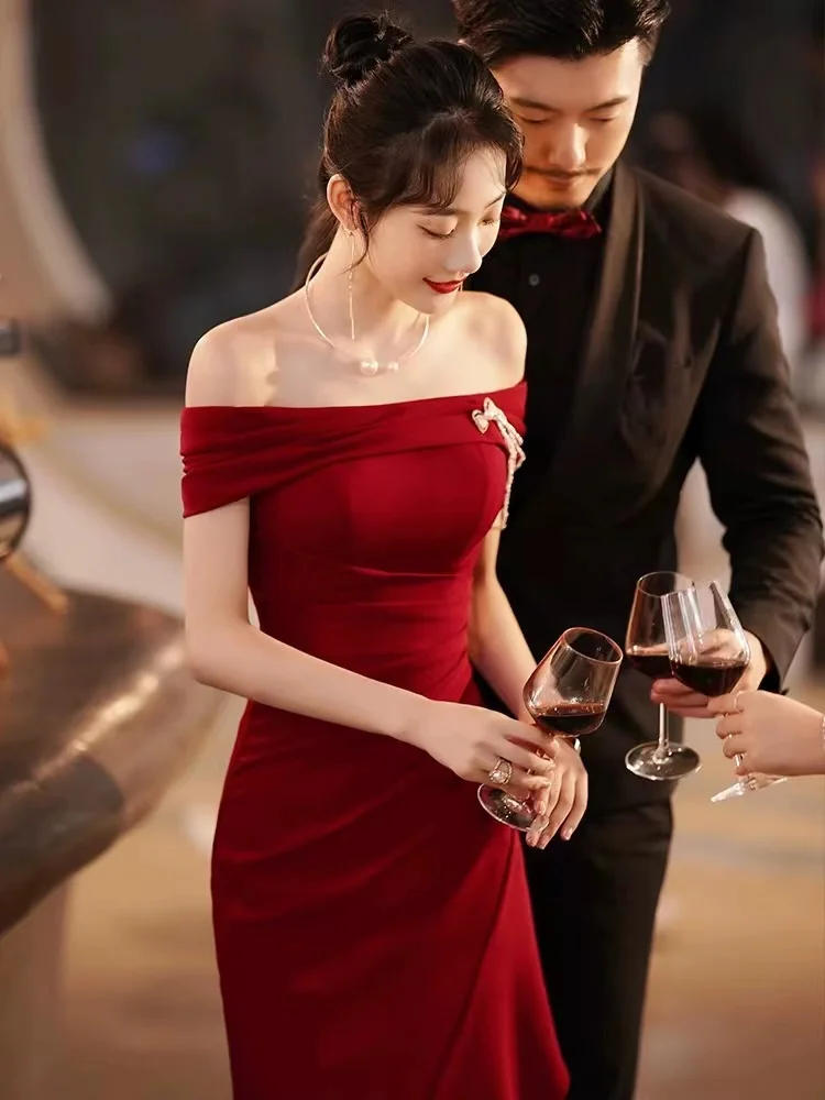

One-shoulder 14-size long evening dress temperament host banquet 2024 bride toast dress red high-end texture
