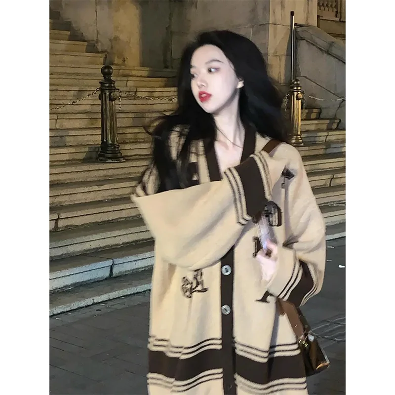 chic-autumn-winter-new-2025-small-fraance-sle-outerwear-high-cold-godd-long-sve-knitted-sweater-high-end-sensation