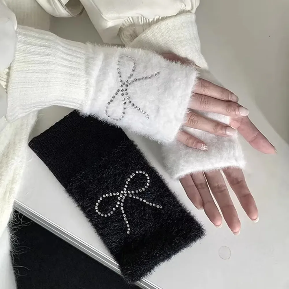 1 Pair Y2K Korean Bow Rhinestone Gloves Diamond Rabbit Winter Thickened Fullfinger Women Lolita Mittens JK Accessories