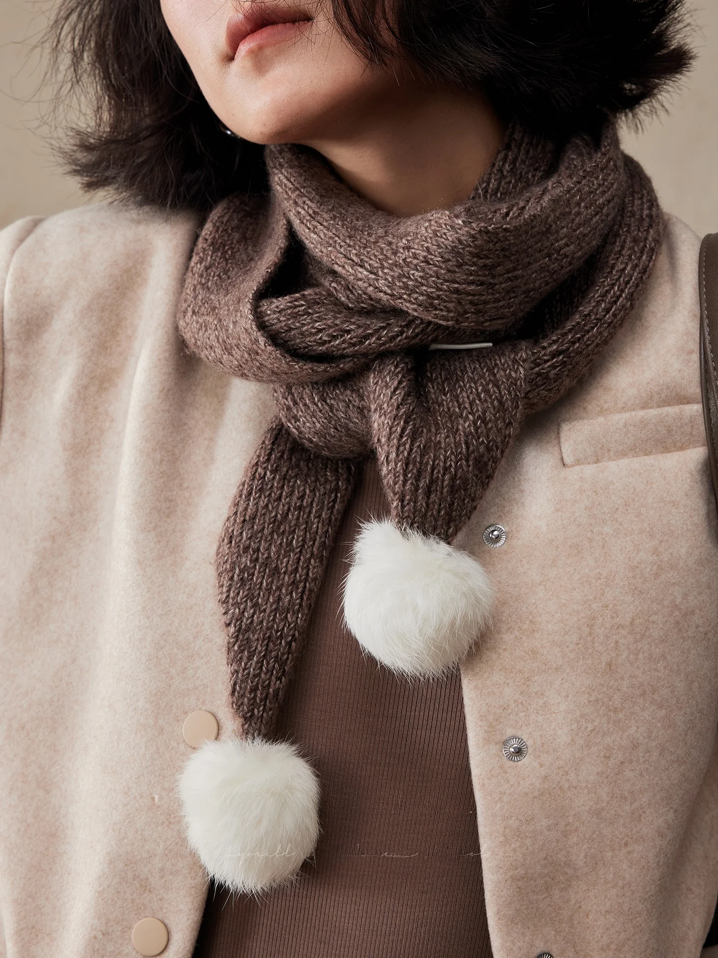 Echarpe-en-fourrure-de-lapin-lagur-camere-marron-fine-longue-ceinturee-pour-femme-accessoire-d'hiver-polyvalent-et-chaud-style-coreen