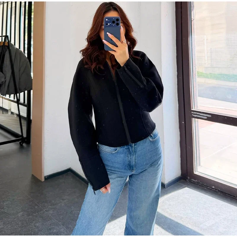 Schwarze Damen-Crop-Jacke mit Stehkragen, durchgehendem Reißverschluss, verstellbaren Manschetten und Reißverschluss, einfarbiger Mantel, 2026, lässig, für den Alltag, Herbst, Streetwear – Detail 9